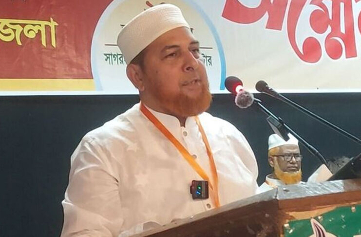 স্বৈরাচারী কায়দায়