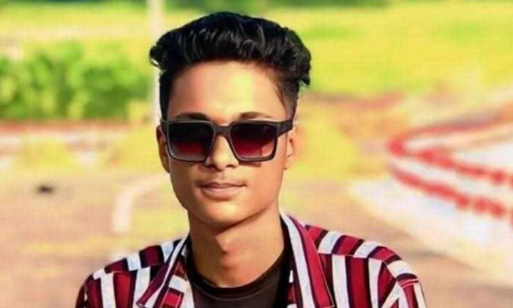 বাকেরগঞ্জে ছেলেকে হত্যা করে থানায় মা-বাবার আত্মসমর্পণ