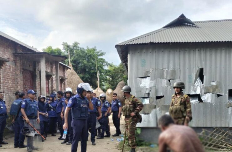 রংপুরে হিন্দু পাড়ায় হামলার ঘটনায় পুলিশ ও প্রশাসনের বক্তব্য