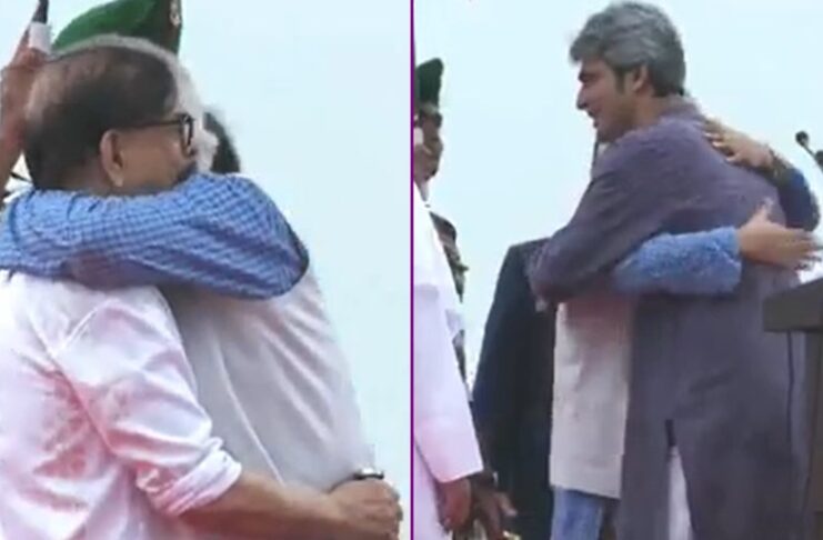 নেতাদের সঙ্গে বুক মেলালেন প্রধান উপদেষ্টা