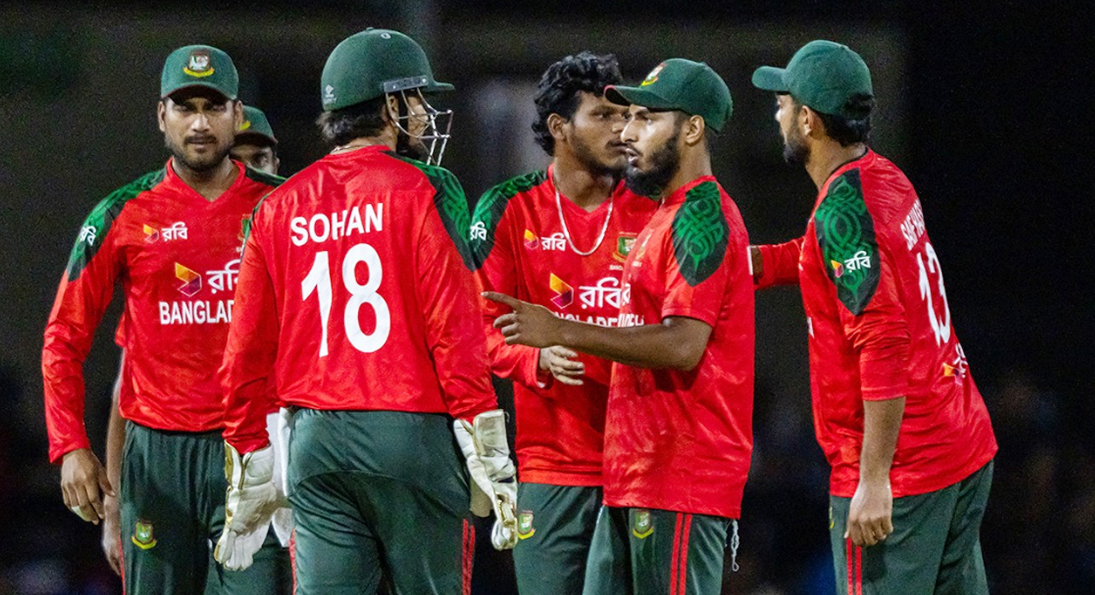 বাংলাদেশ স্কোয়াড