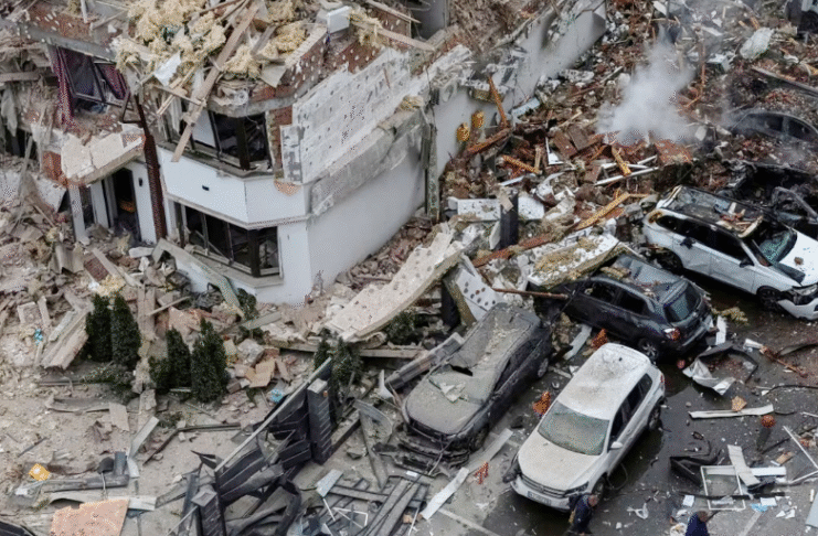 ড্রোন-ক্ষেপণাস্ত্র নিক্ষেপ রুশ বাহিনী