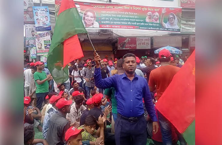 খুলনায় লবণচরা থানার কাজীপাড়া বাজারে বিএনপি নেতা রফিকুল ইসলামকে গুলি করে হত্যার পর পুলিশি তদন্ত